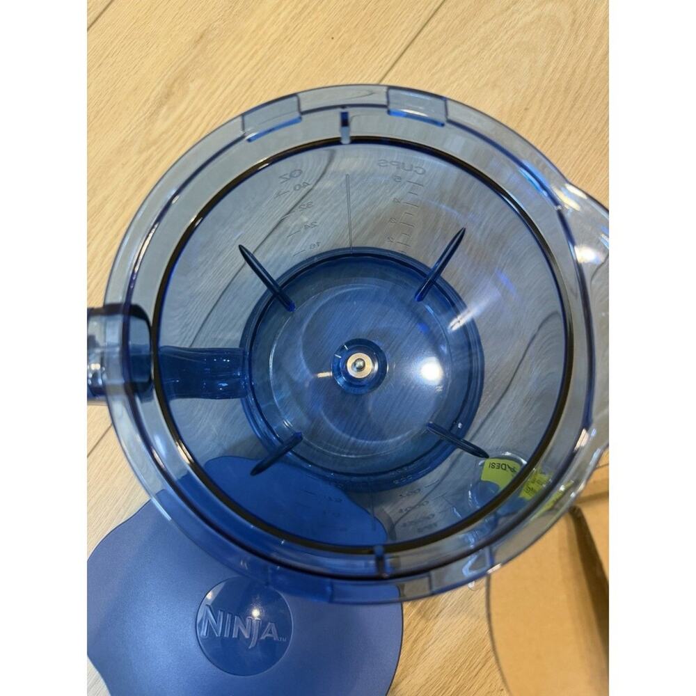 Ninja Storm 40oz Pitcher, Lid & Blade Assembly 5 Cup Blue QB751Q Replacement New - Picture 5 of 7